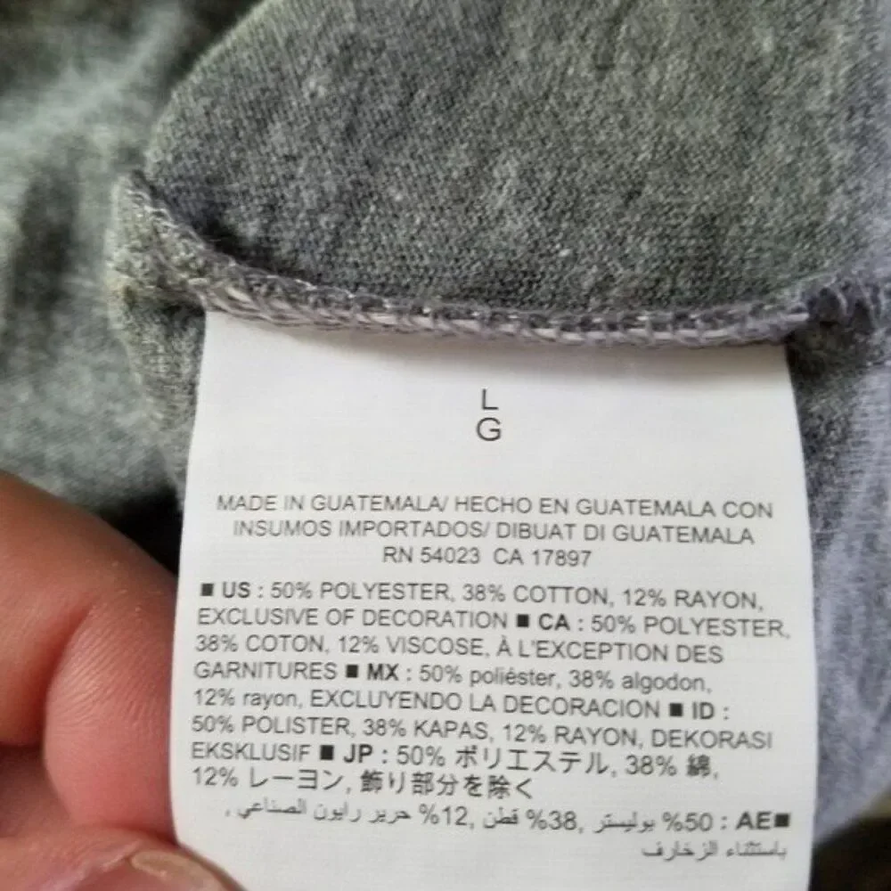 Gray Old Navy Size Large Tee-Shirt - Picture 6 of 6